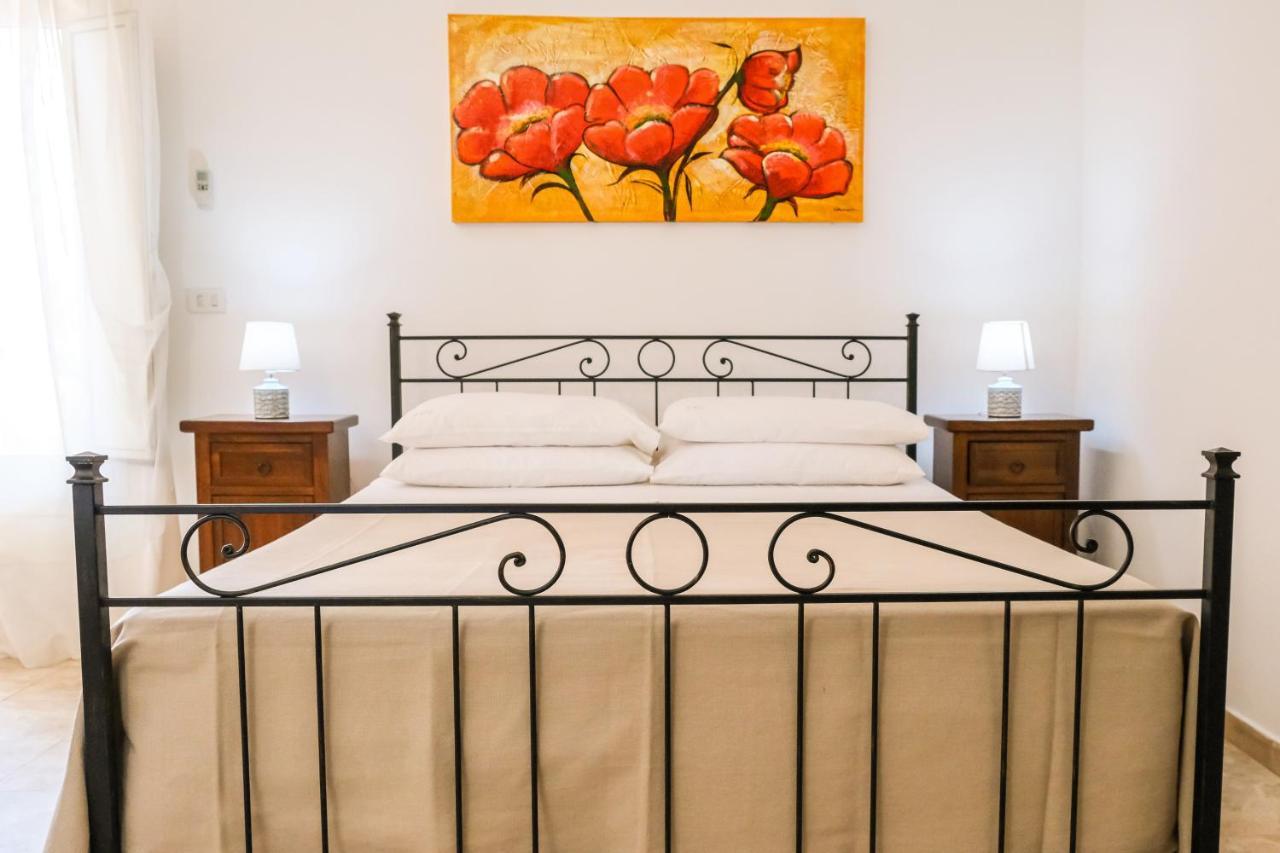 Terra D'Otranto Bed & Breakfast Uggiano La Chiesa Luaran gambar