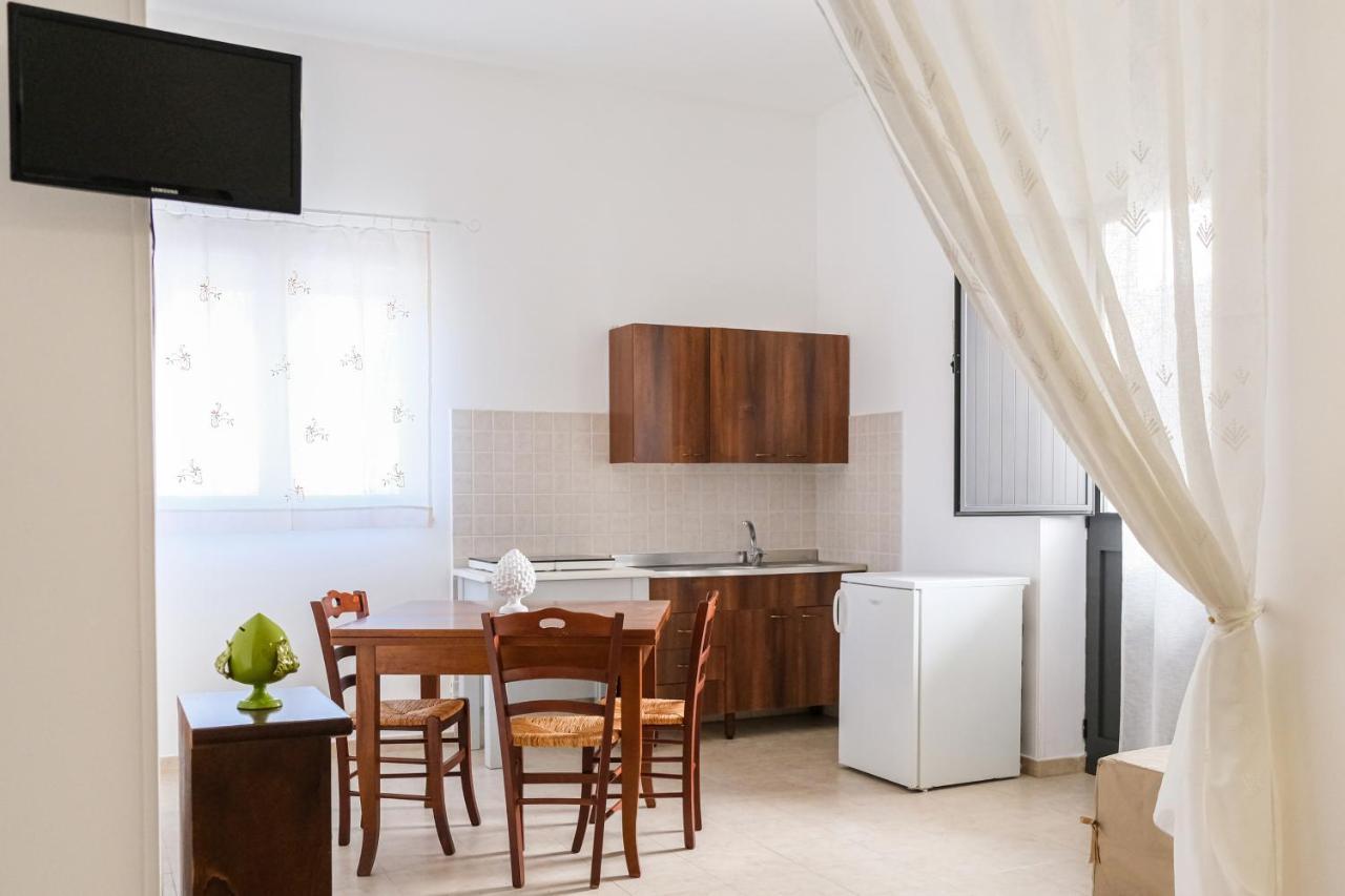 Terra D'Otranto Bed & Breakfast Uggiano La Chiesa Luaran gambar