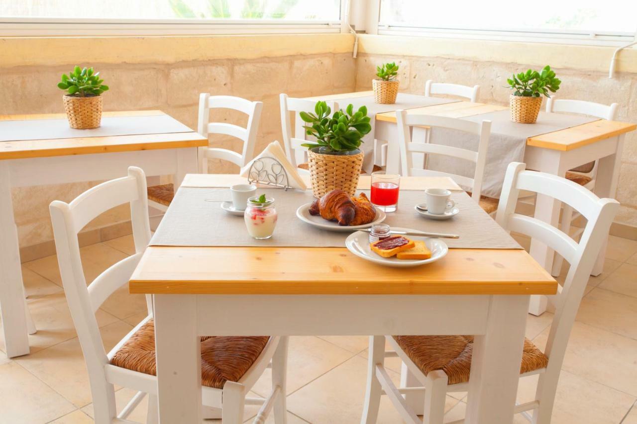 Terra D'Otranto Bed & Breakfast Uggiano La Chiesa Luaran gambar